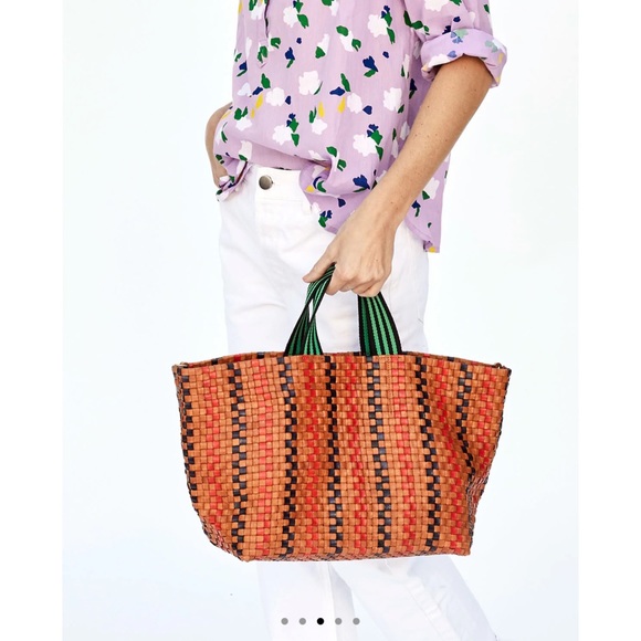 Clare V. Bateau Tote Navy & Red Pinstripe Woven Checker NWT Tan Camel - Picture 4 of 5